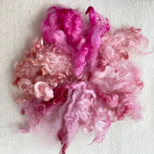 Load image into Gallery viewer, Hand dyed English Leicester for dolls hair