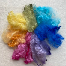 Load image into Gallery viewer, Hand dyed English Leicester for dolls hair