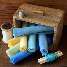 Load image into Gallery viewer, Hand dyed 100% wool felt -Sea breeze felt packs