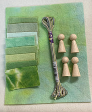 Load image into Gallery viewer, Australian gum-nut babies with leaf pouch kit