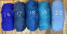 Load image into Gallery viewer, 100% wool mini felt batts (wool roving) single colours