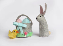 Load image into Gallery viewer, Easter bunny and Easter eggs with basket kit