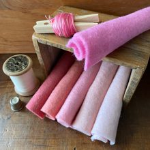 Load image into Gallery viewer, Hand dyed 100% wool felt -Pretty pinks felt packs