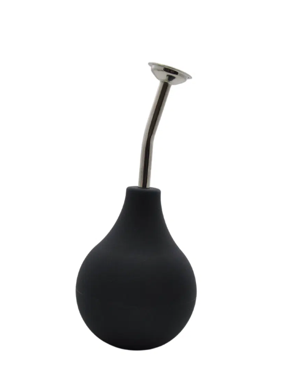 Rubber spray ball for wet felting