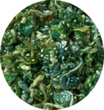 Load image into Gallery viewer, Hand dyed 100 % wool beads