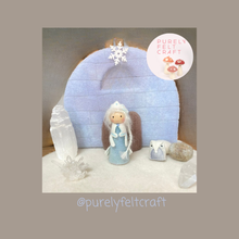 Load image into Gallery viewer, Winter Royal