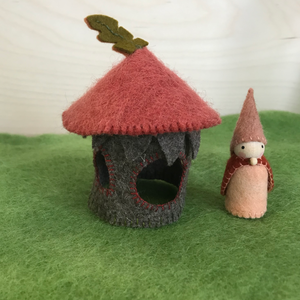 Simple felt house kit-small