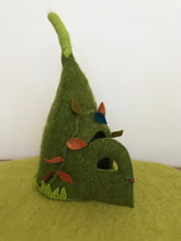 Load image into Gallery viewer, Fairy Pod House-Woodlands with tools