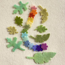 Load image into Gallery viewer, Pre - cut felt leaves and flowers