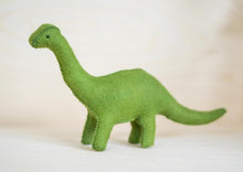 Load image into Gallery viewer, Brontosaurus dinosaur kit