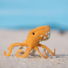 Load image into Gallery viewer, Felt Octopus kits