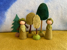 Load image into Gallery viewer, Simple felt trees kit