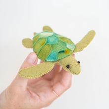 Load image into Gallery viewer, Sea turtle kit