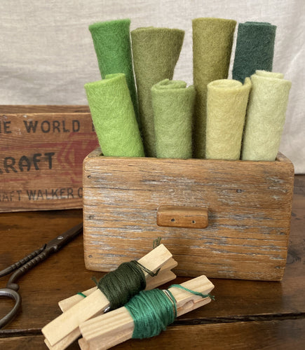 Hand dyed 100% wool felt -Green felt pack